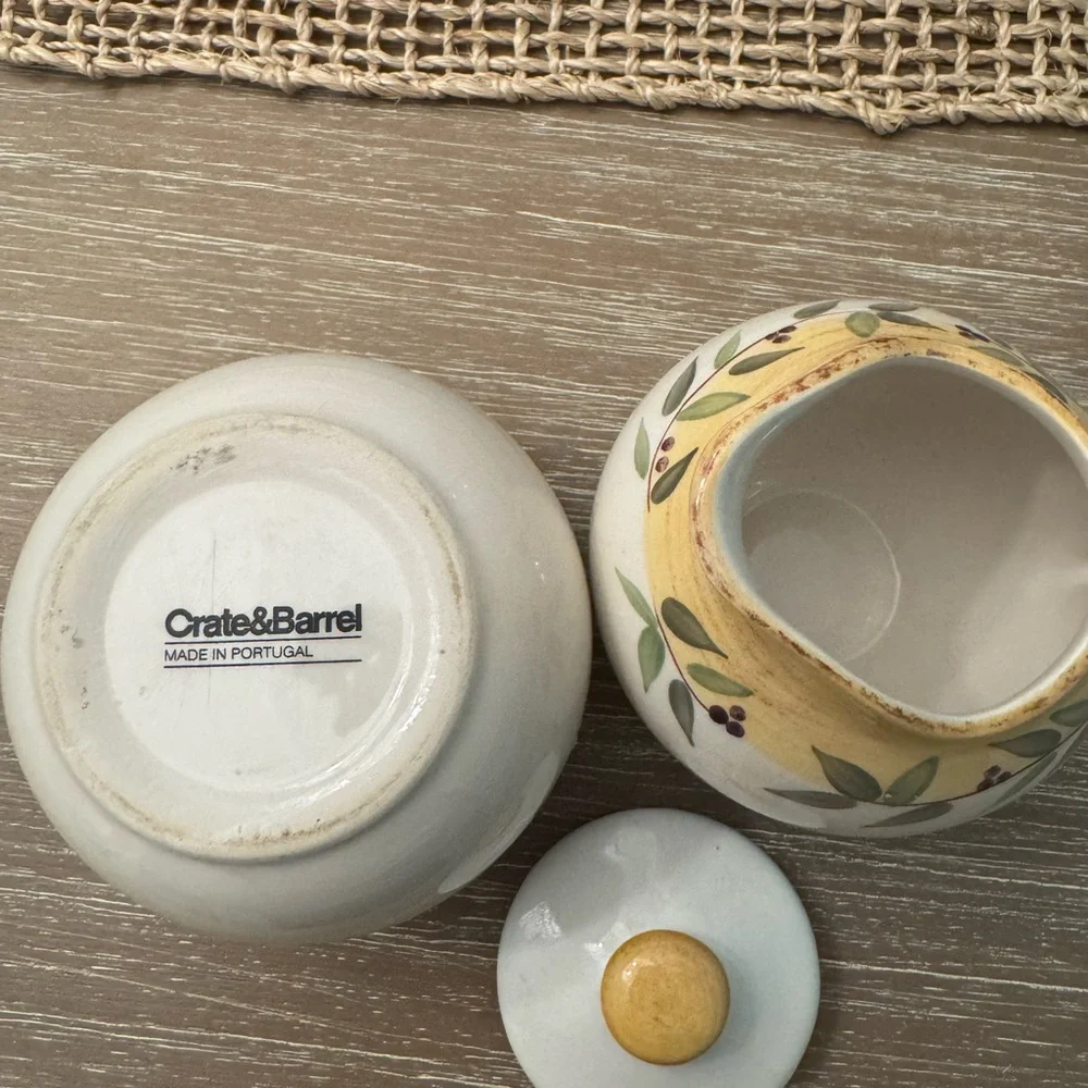 Crate and Barrel Brittany Cream and Sugar Set w/ Olive Branches